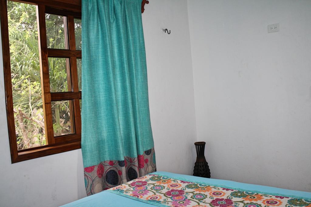 Albergue Yaxche Centro Y