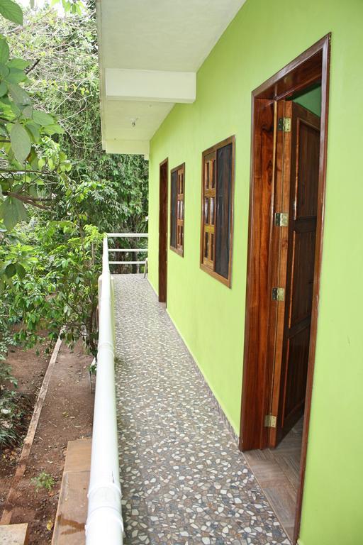 Albergue Yaxche Centro Y *